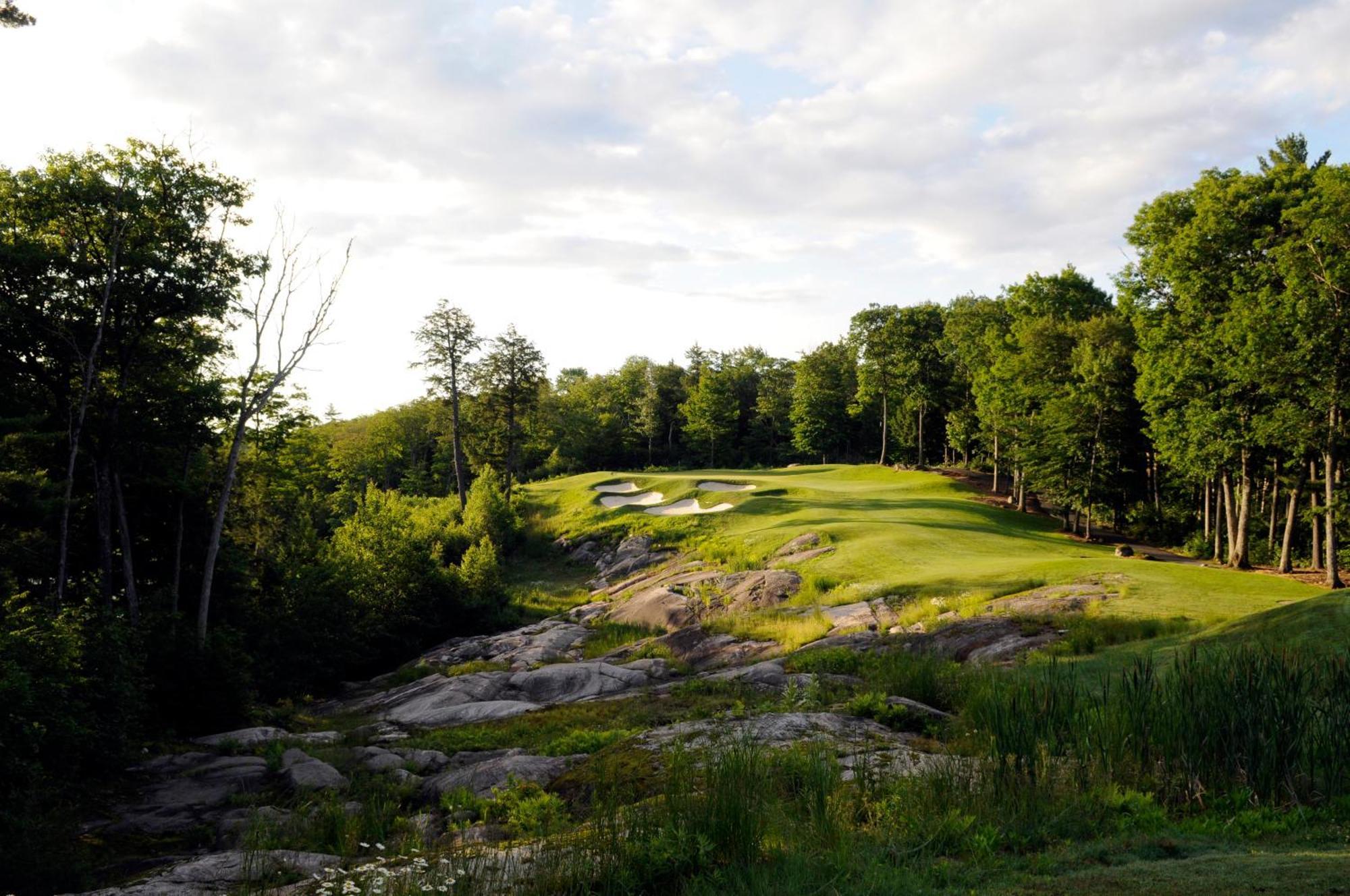 Rocky Crest Golf Resort Mactier Exterior photo